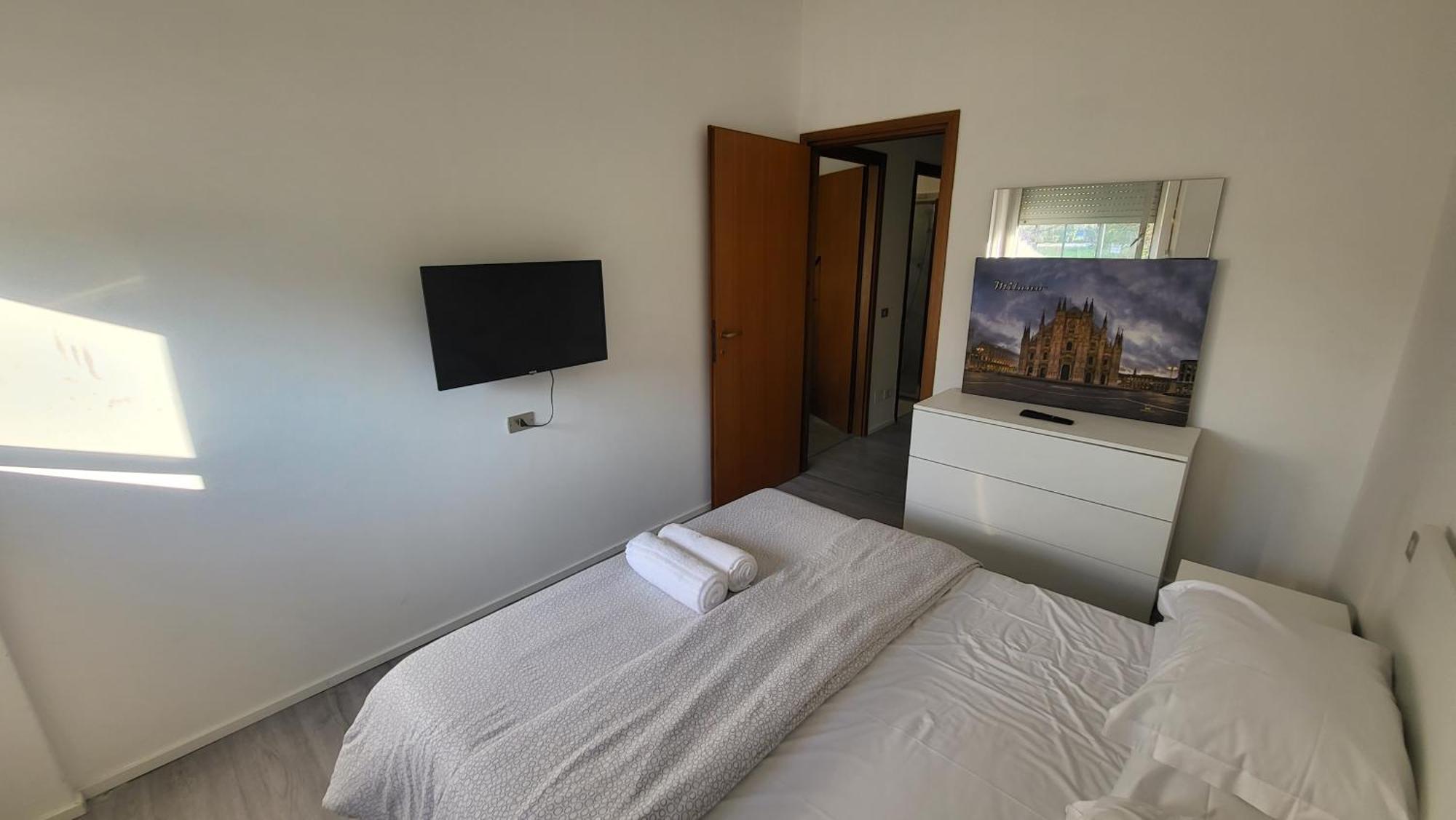 Toma Apartment Trilocale Moderno Per Max 6 Persone Мілан Екстер'єр фото