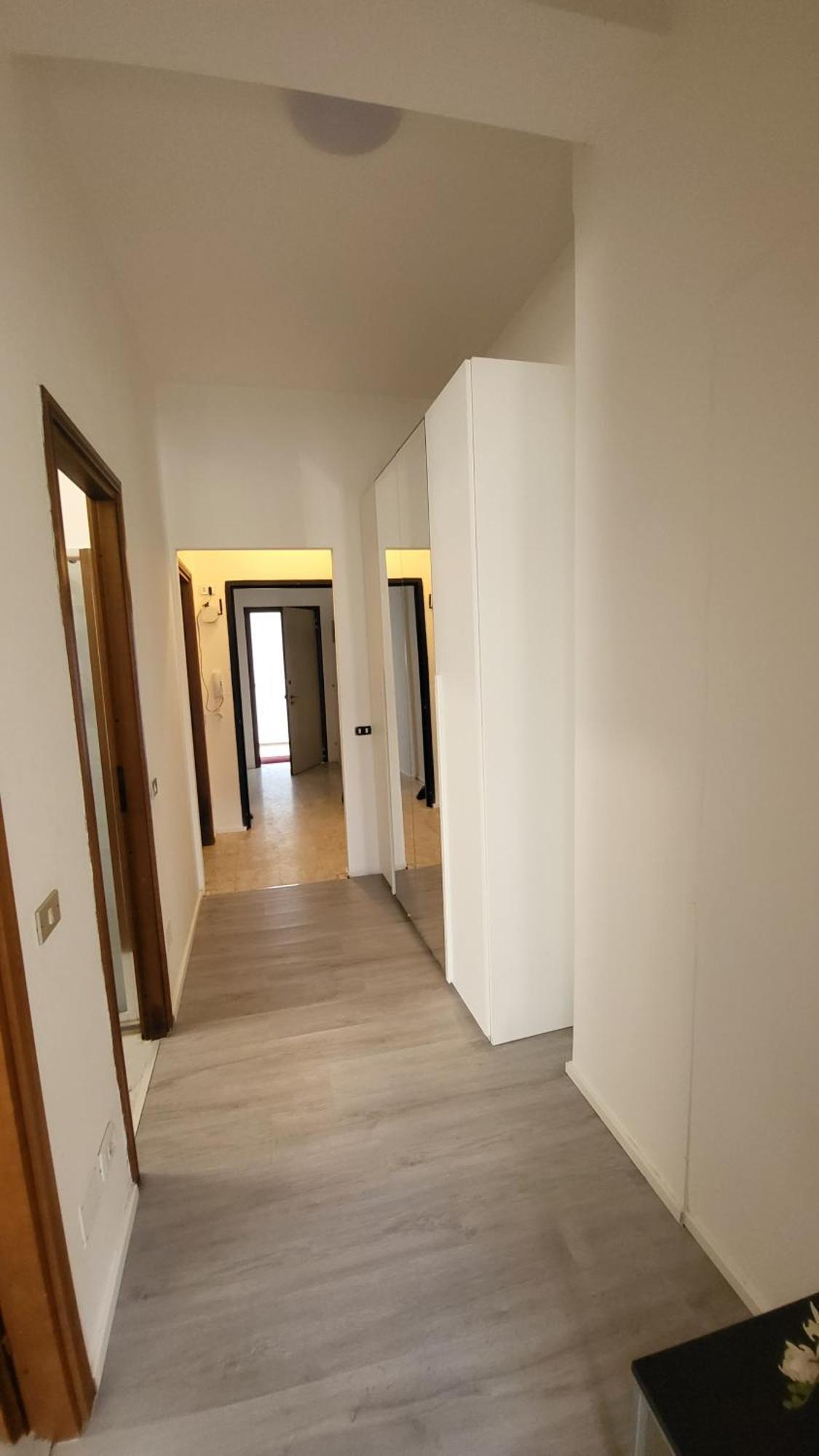 Toma Apartment Trilocale Moderno Per Max 6 Persone Мілан Екстер'єр фото