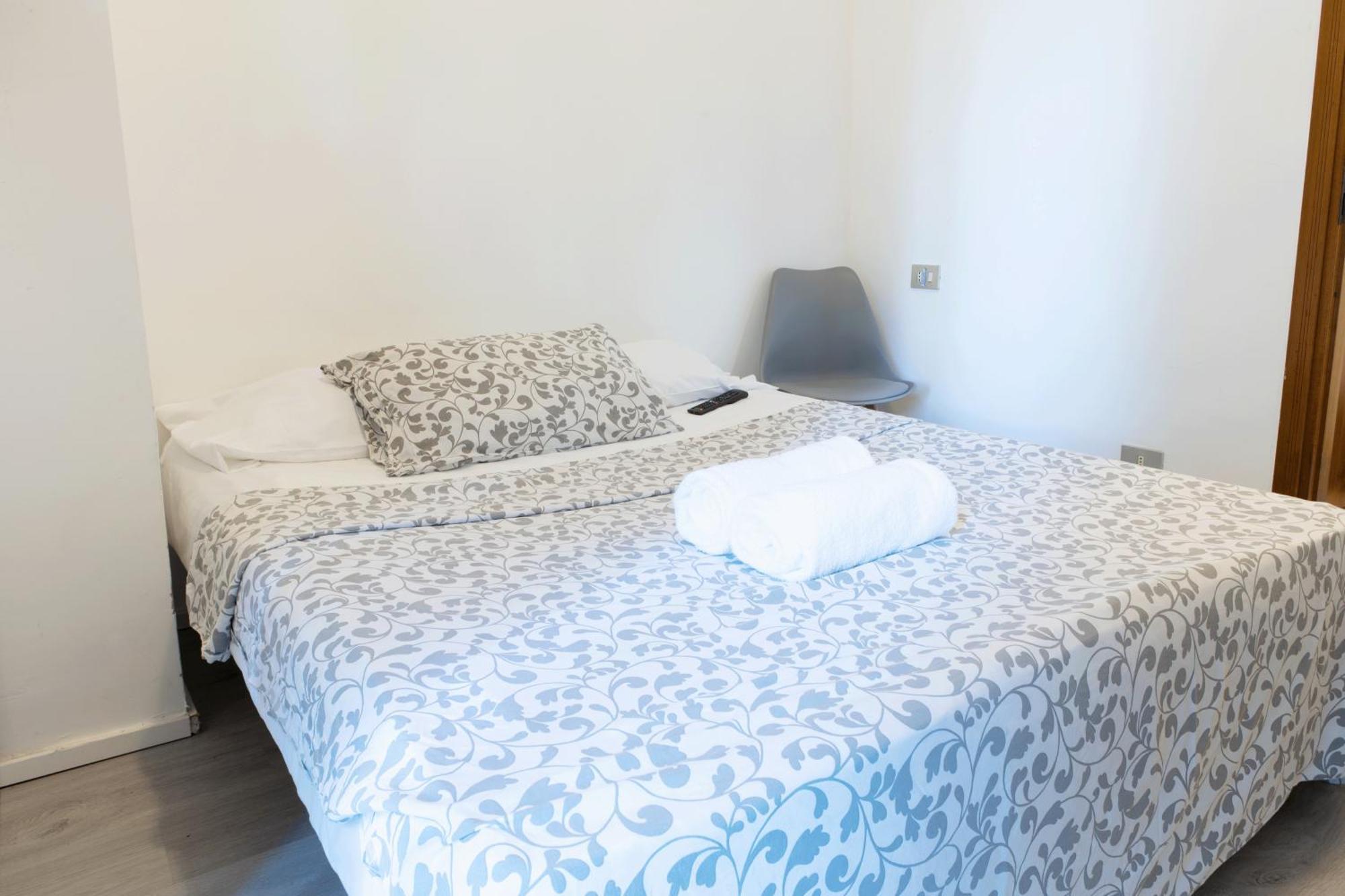 Toma Apartment Trilocale Moderno Per Max 6 Persone Мілан Екстер'єр фото