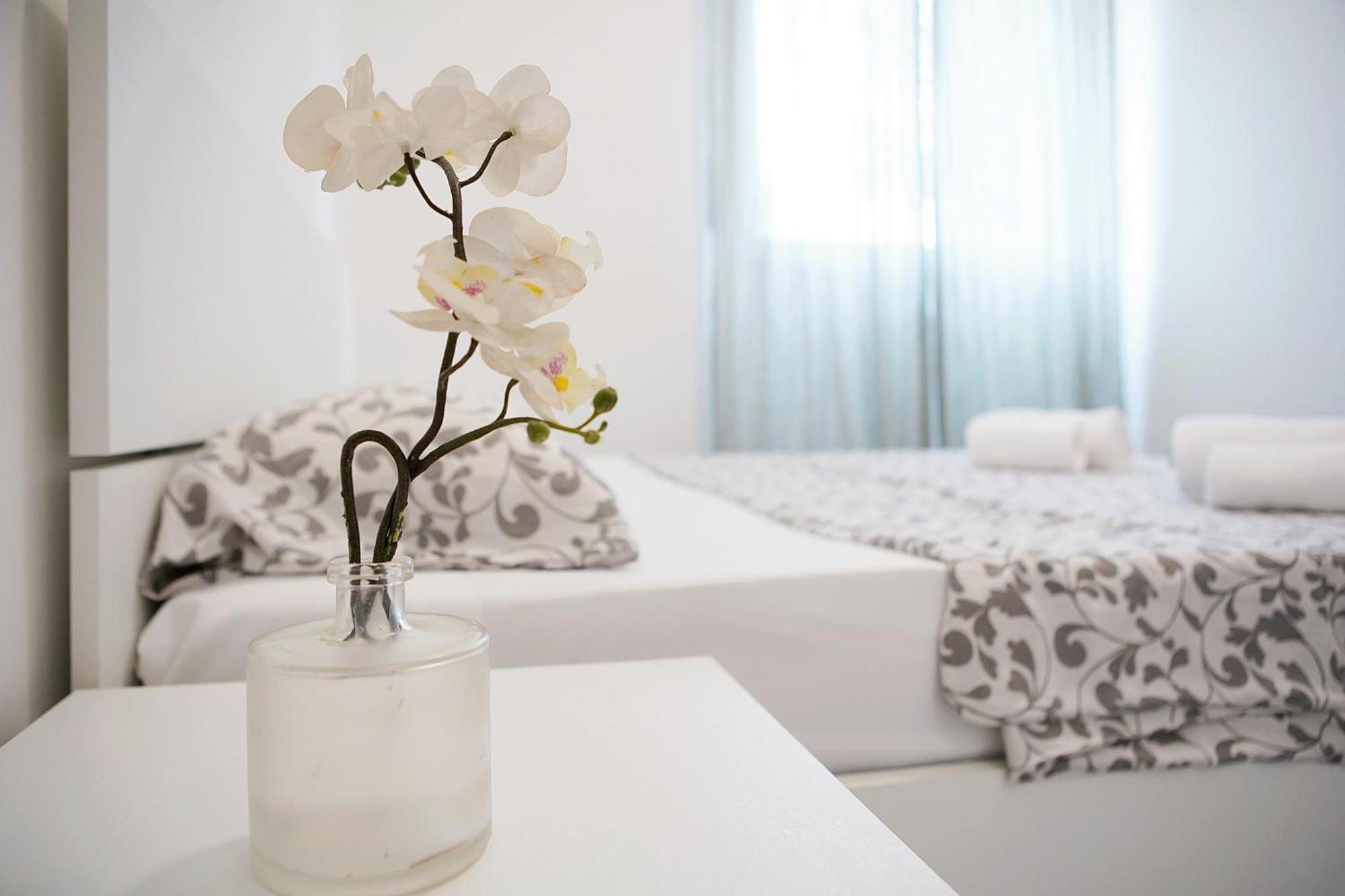 Toma Apartment Trilocale Moderno Per Max 6 Persone Мілан Екстер'єр фото